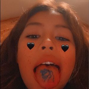 Meet your Posher, Denise